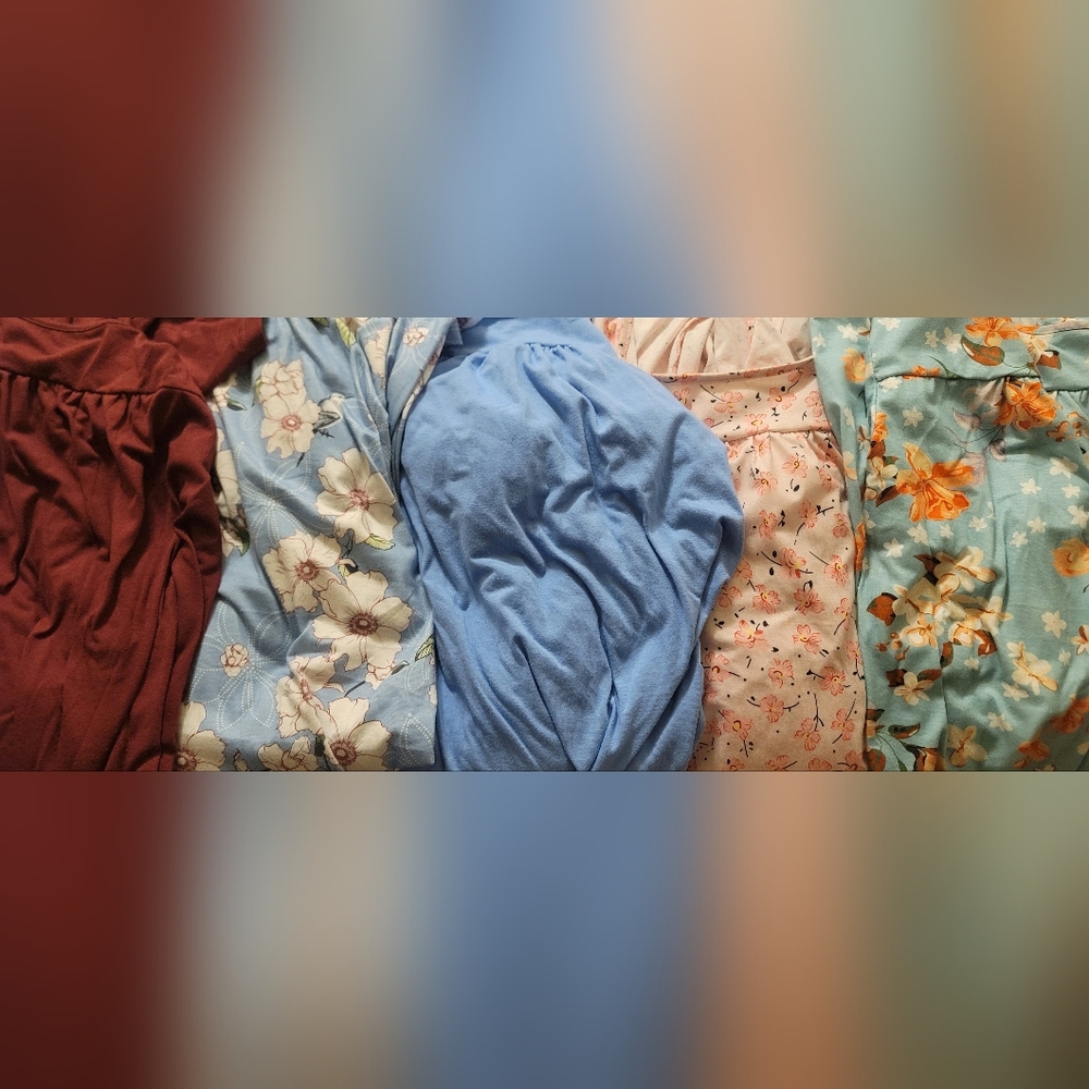 Snap-on hospital gown